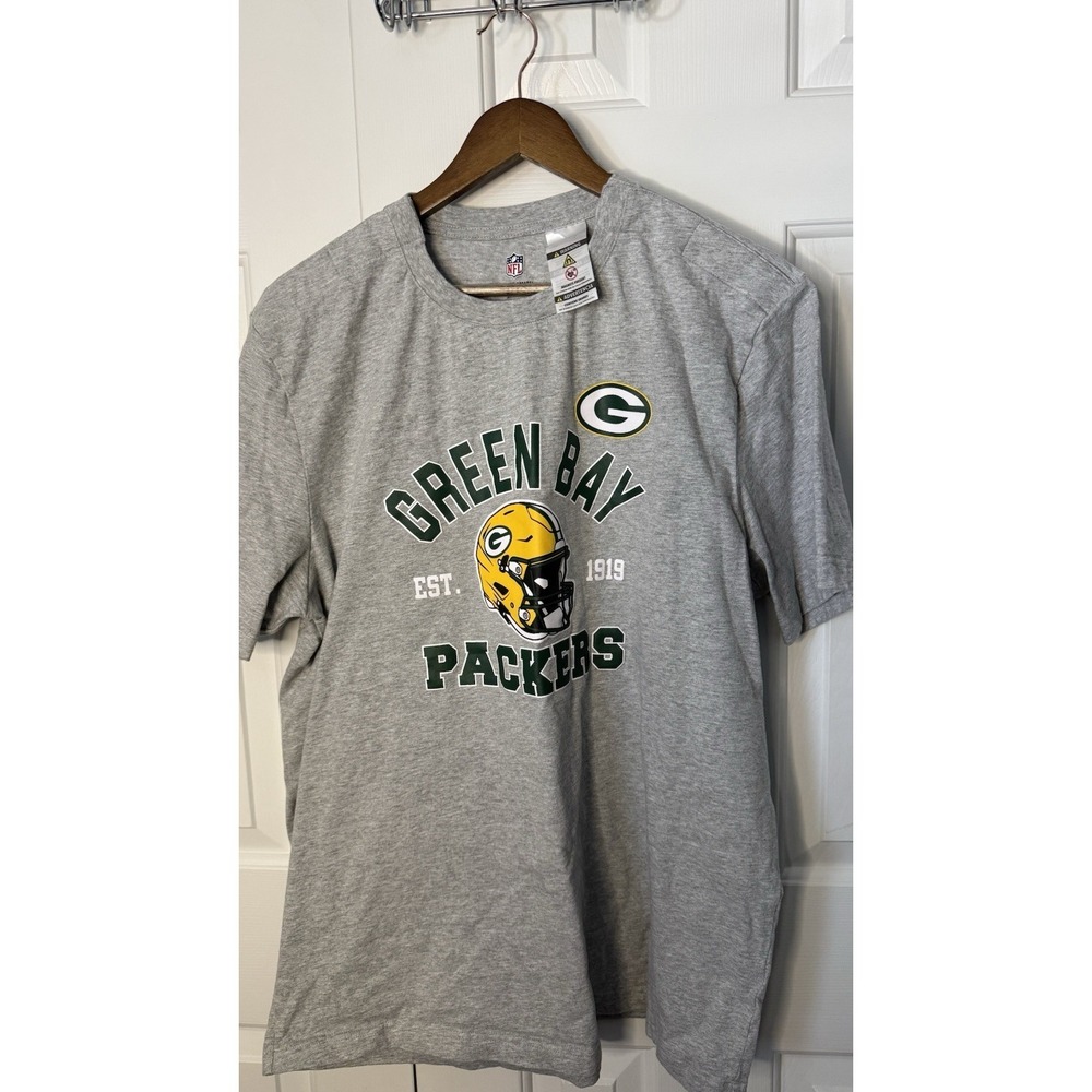 NFL Green Bay Packer Tee Shirt Size XL‎ Has Magnet Closure On The Shoulders EC